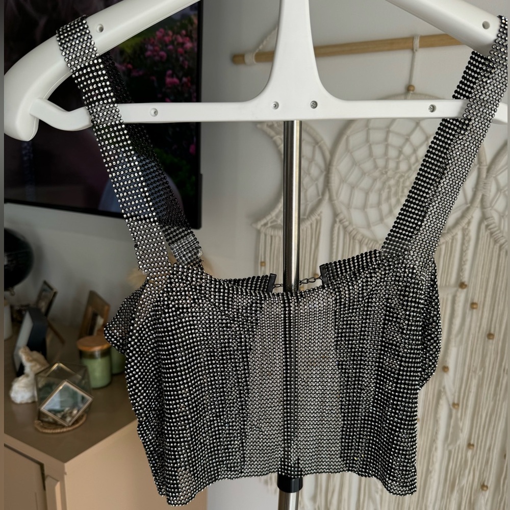 Pookie & Sebastián diamond open back crop